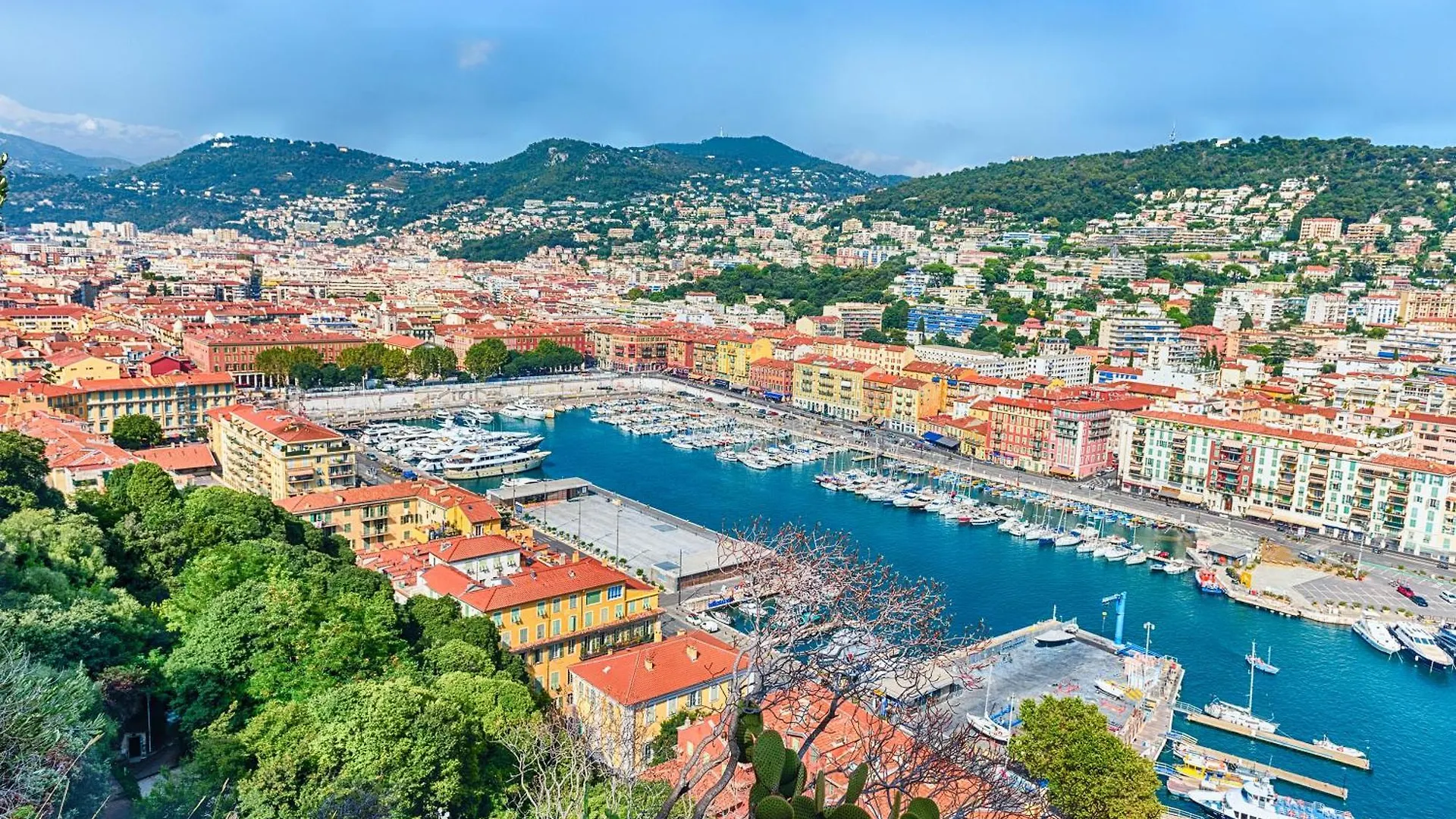Apartment La Casa Nissarte - Centre Ville Pres Gare - Wifi -Parking , Confort Et Cosy Nice