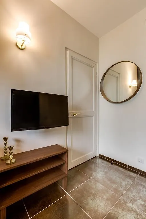 La Casa Nissarte - Centre Ville Pres Gare - Wifi -Parking , Confort Et Cosy Nice 0*,  France