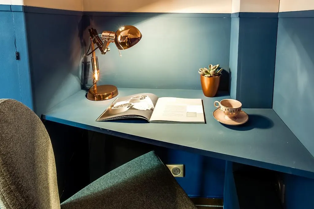 Apartment La Casa Nissarte - Centre Ville Pres Gare - Wifi -Parking , Confort Et Cosy Nice